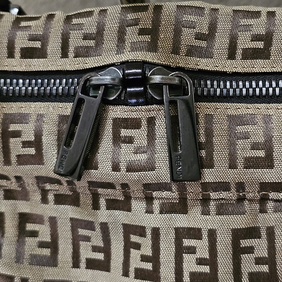 ❣️Fendi Brown Zucchino Bag❣️ - Picture 2 of 16